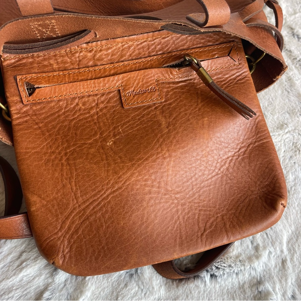 Madewell The Small Drawstring Transport Crossbody Leather Bag - Picture 13 of 16